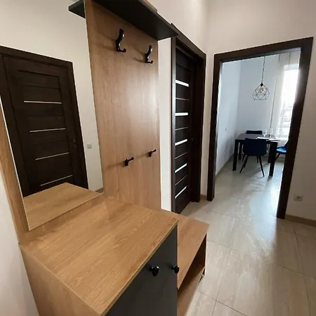 Центр &Vip Apartment & Жк Театральний & Жк Шевченка Парковка روفنو المظهر الخارجي الصورة