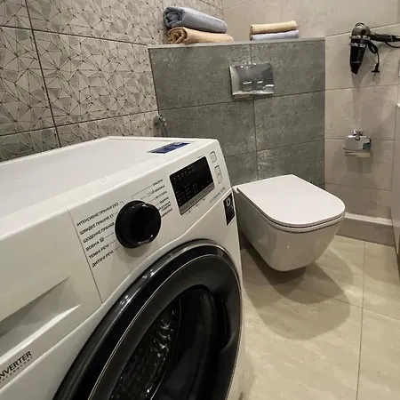 Центр &Vip Apartment & Жк Театральний & Жк Шевченка Парковка روفنو المظهر الخارجي الصورة