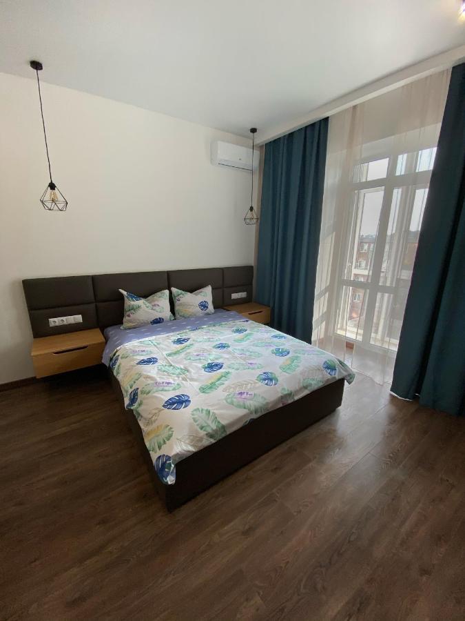Apartment центр &vip & жк театральний & жк шевченка парковка Rivne