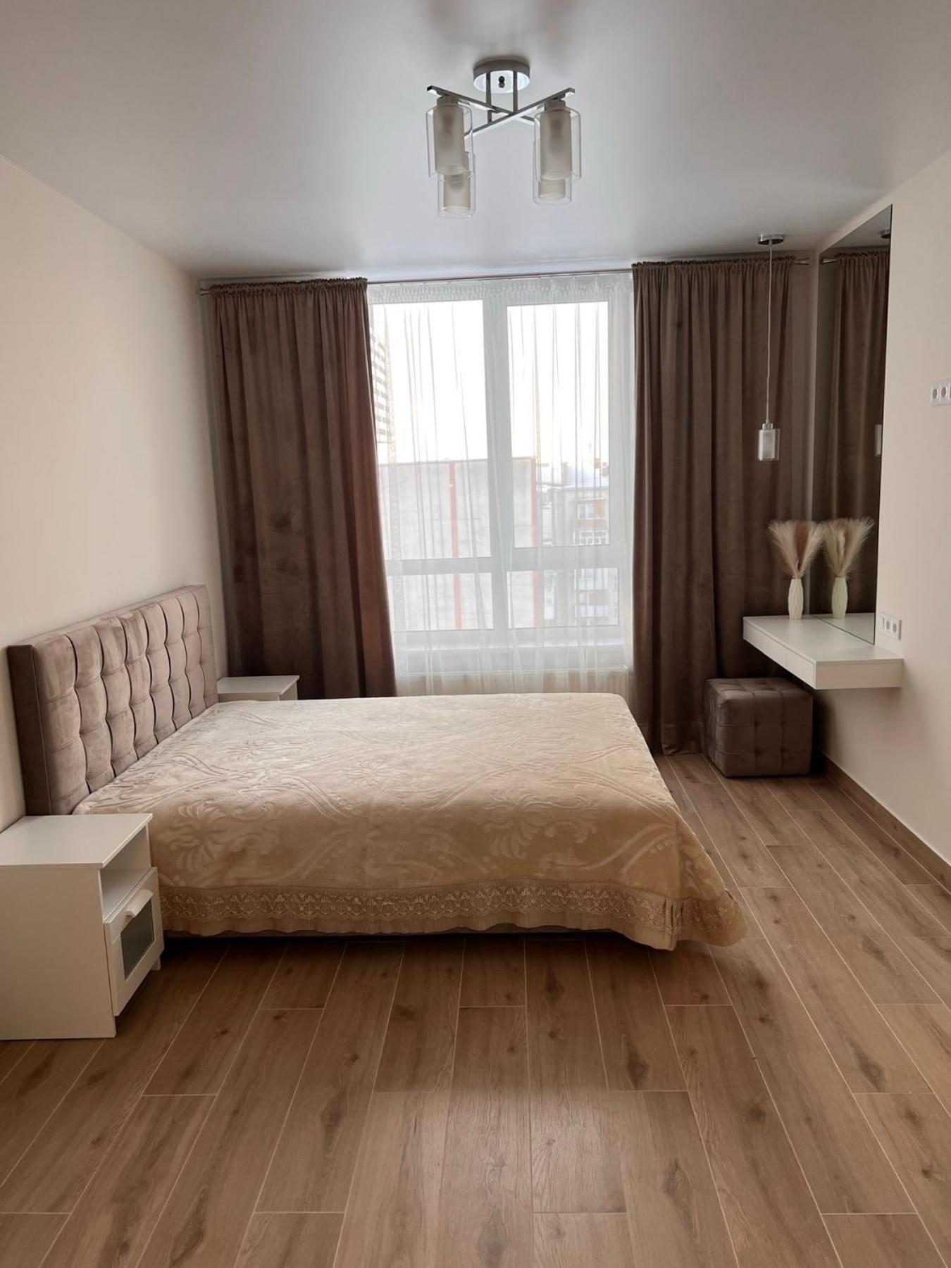 Apartment центр &vip & жк театральний & жк шевченка парковка Rivne